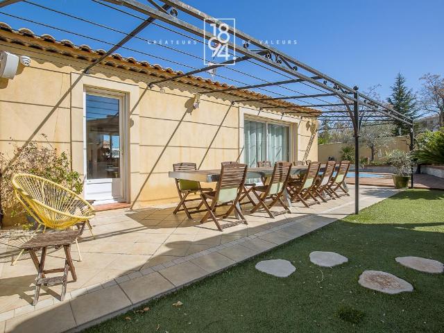 Maison À Vendre T4 avec piscine la Croix Rouge