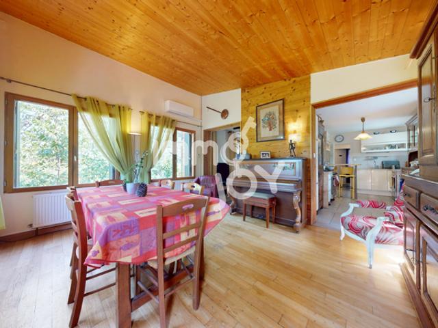 Maison à vendre T4 de 84m2 habitable sur un terrain de 2526m