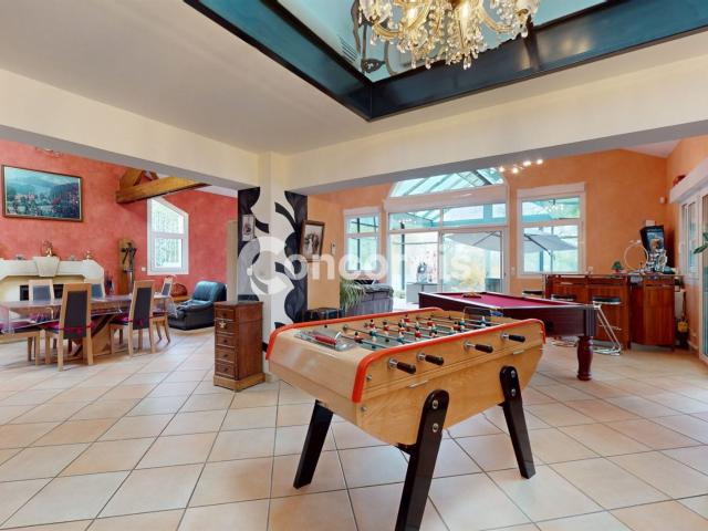 Maison 220 m² sur terrain constructible de 5 550 m² 220m² Toul