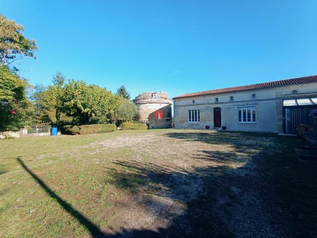 Maison à vendre Tauriac 215m² Tauriac