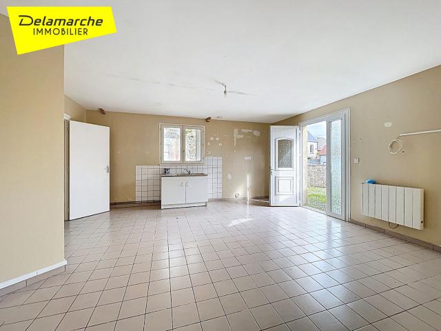 Maison a vendre Villebaudon 4 pièces avec ancien magasin