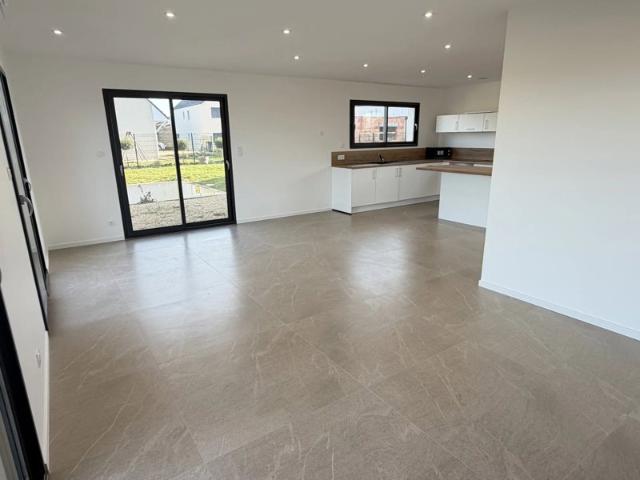 Maison a Aiserey Contemporaine