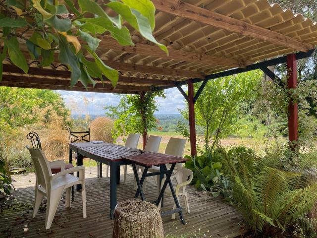 Maison à colombages restaurée sur terrain 5976 m2 avec vue P. 110m² Castelnau Chalosse