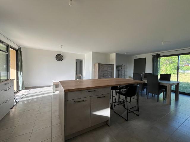 Maison à Cubjac Auvezere Val D Ans 4 pièces de 101.10 m2 101m² Cubjac Auvézère Val d'Ans