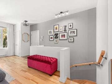 Maison à étages 270 Rue Bourgeoys