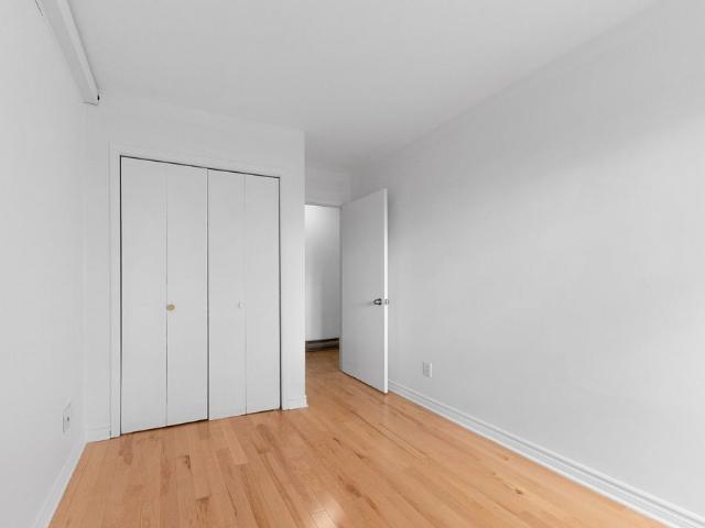 Maison à étages 7068 Av. Marie G. Lajoie