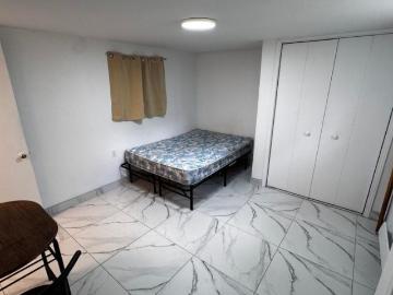 Maison à étages à louer Laval Laval Ouest