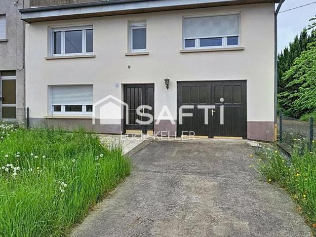 Maison à fort potentiel à Lachambre – 136 m² sur 5,90 ares