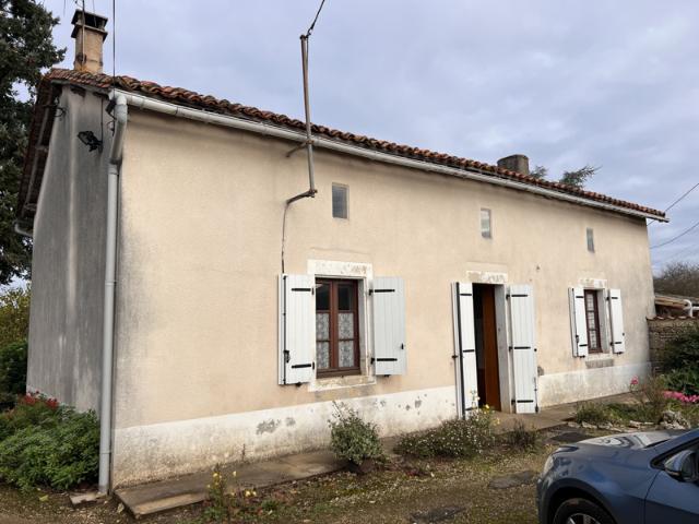 maison a fort potentiel au calme de la campagne de 85m2 av