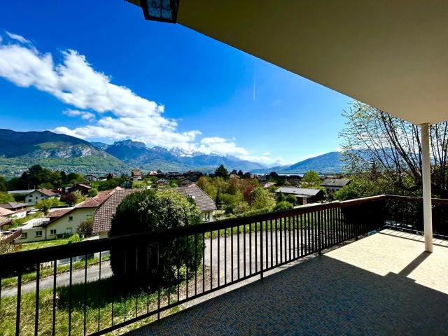 Maison à fort potentiel Sevrier, près du lac d’Annecy m² Sévrier