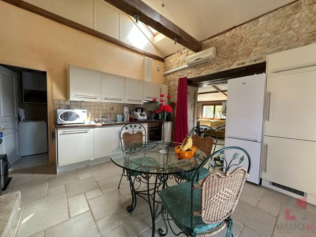 Maison à la campagne avec vue dominante 78m² Bélaye