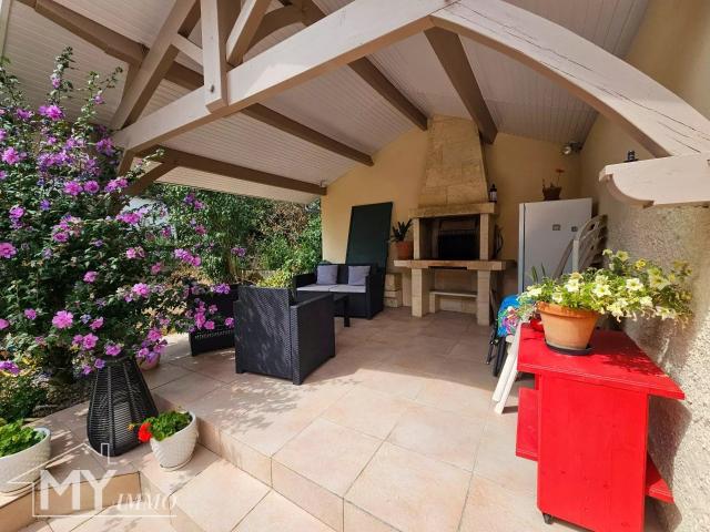 Maison à La Roquille – 127 m² sur 3 833 m² de terrain 127m² La Roquille