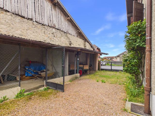 Maison à Larringes 5 pièces, fort potentiel, terrain de 640. 121m² Larringes
