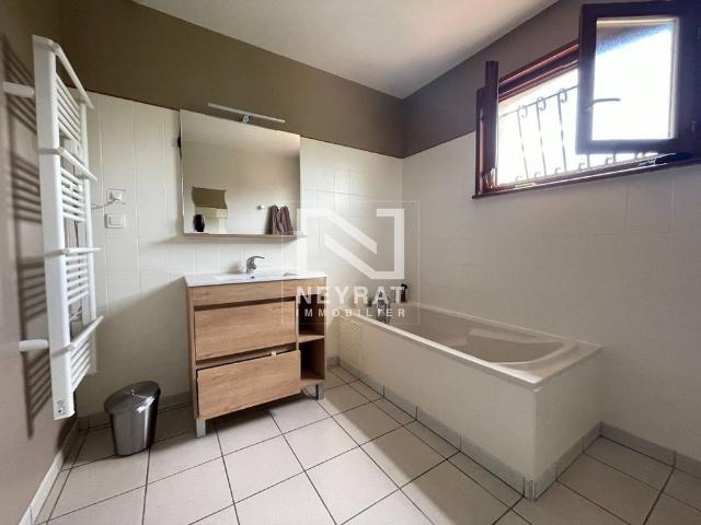 MAISON A LOUER