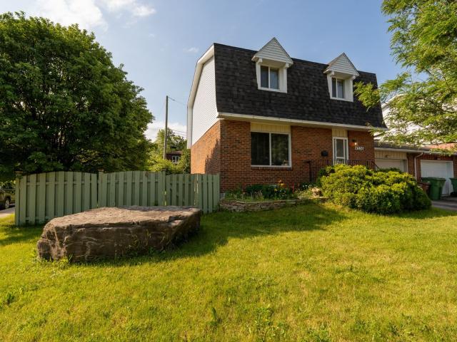 Maison à Louer 4356 Rue Rupert, Pierrefonds Roxboro Montréal 14 photos | Logis Québec