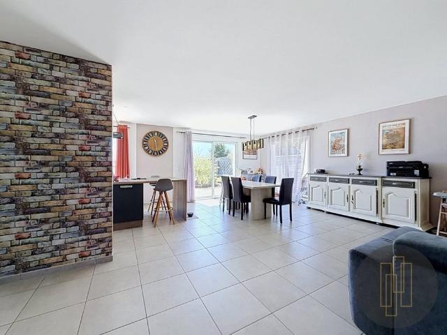 MAISON A LOUER
