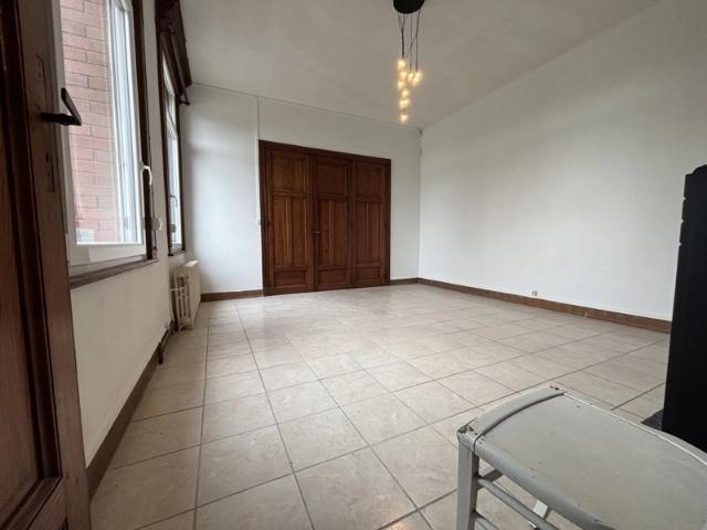 Maison à louer 4 chambres proche Cambrai