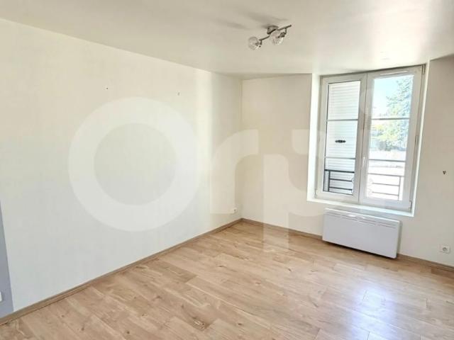 Maison à louer 4 pièces • 67,84 m 2 Nanteuil le Haudouin