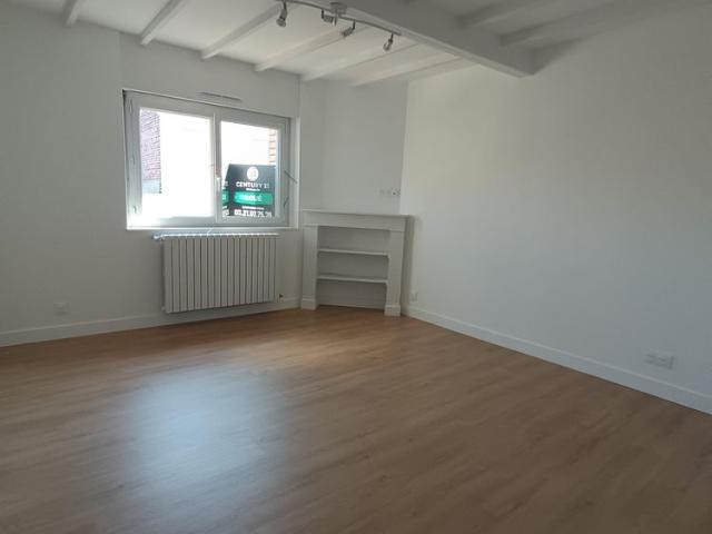 Maison à louer 4 pièces 69,61 m2 CALAIS 62