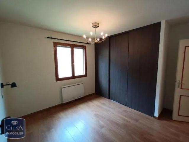 Maison à louer 4 pièces 76.47m²