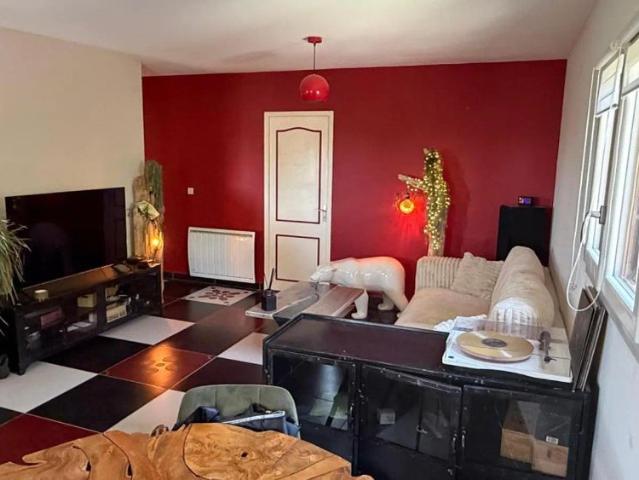 Maison à louer 4 pièces 76.47m²