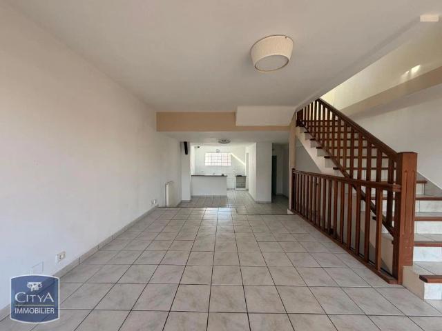 Maison à louer 4 pièces 78.17m²