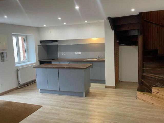 Maison à louer 4 pièces • 79 m2 Molières