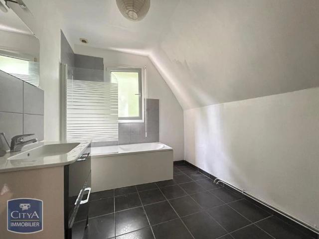 Maison à louer 4 pièces 83.75m²