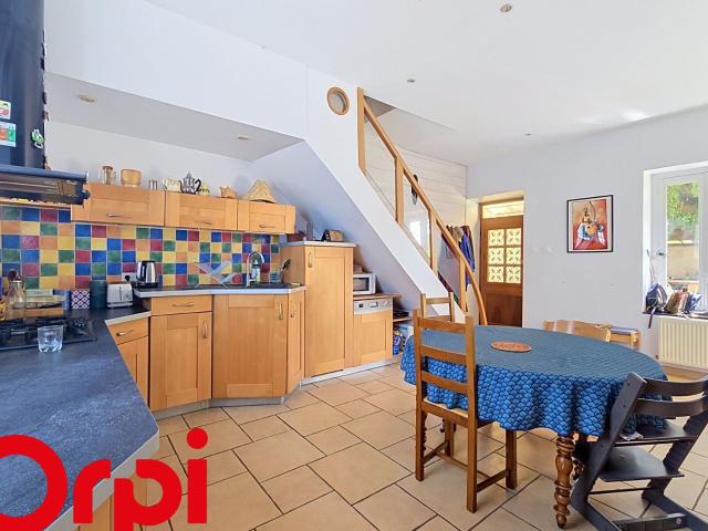 Location maison, m² T 4 à Bourgoin Jallieu, 1 350 €