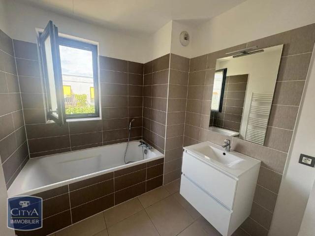 Maison à louer 4 pièces 80.01m²