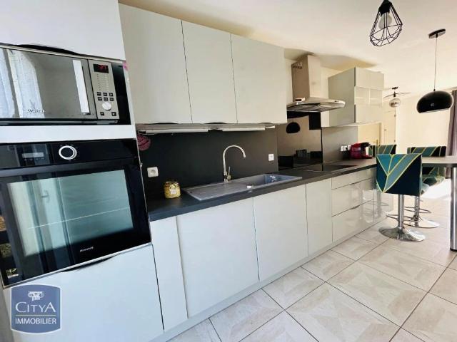 Maison à louer 4 pièces 80m²
