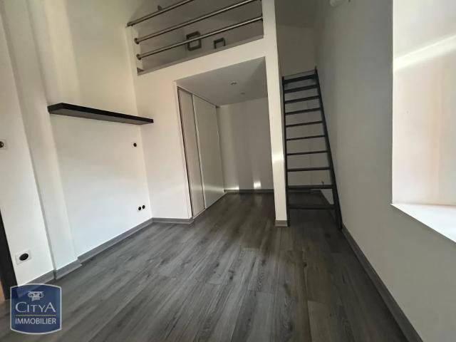 Maison à louer 4 pièces 81.2m²