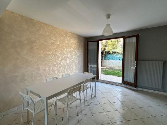 Maison à louer 4 pièces • 87,50 m 2 Vienne
