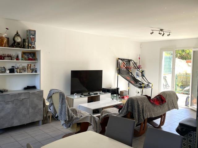 Location maison, 84 m² T 4 à Chuzelles, 1 218 €