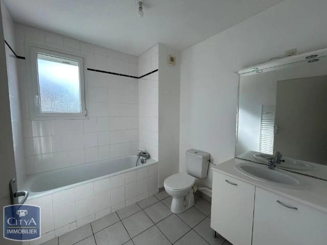 Maison à louer 4 pièces 85.6m²