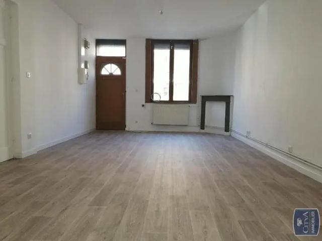 Maison à louer 4 pièces 93.79m²