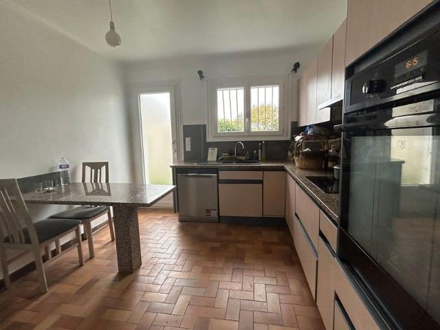 Maison à louer 4 pièces • 90 m 2 Lescar