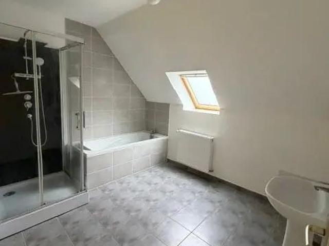 Maison à louer 4 pièces 92m²