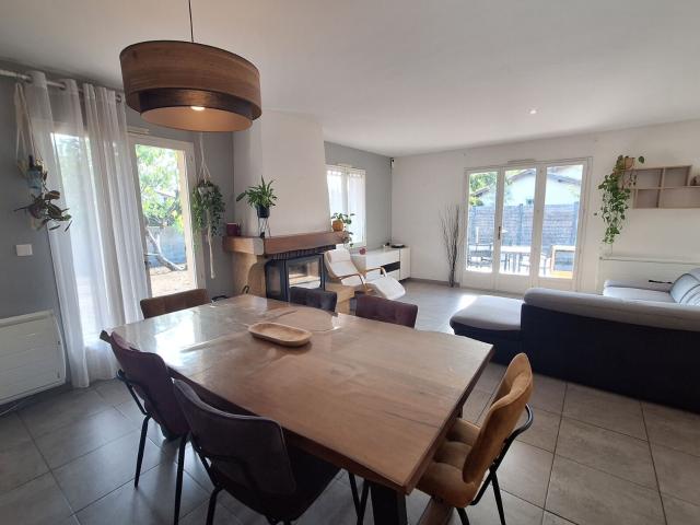 Maison à louer 4 pièces • 98 m 2 Pessac