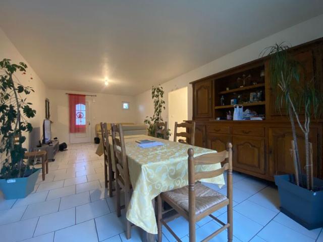 Maison à louer 4 pièces • 99,39 m2 Doue