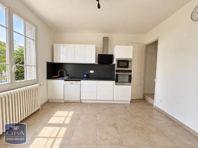 Maison à louer 4 pièces 105m²