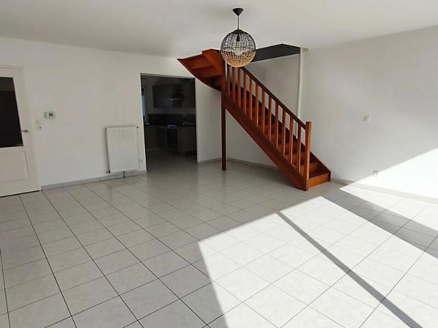 Maison à louer 4 pièces • 106,44 m 2 Bousbecque