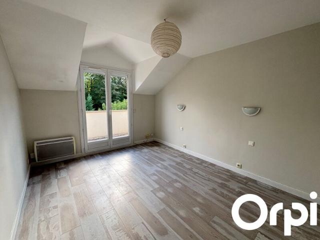 Maison à louer 4 pièces • 108 m 2 Montigny le Bretonneux