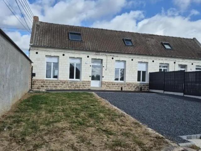 Maison à louer 4 pièces 111.01m²