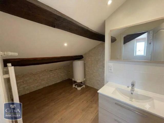 Maison à louer 4 pièces 112.5m²
