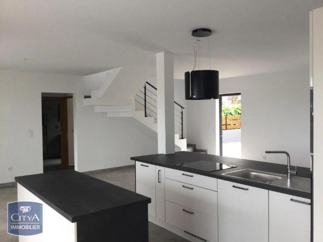 Maison à louer 5 pièces 114.92m²