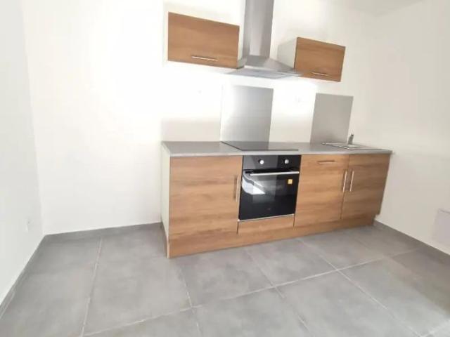 Maison à louer 4 pièces 116.18m²