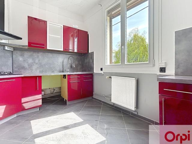 Maison à louer 4 pièces 117,91 m