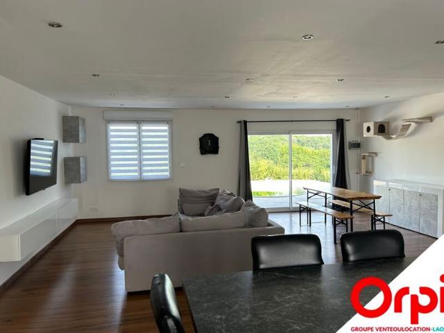 Maison à louer 4 pièces • 129,17 m2 Hirson