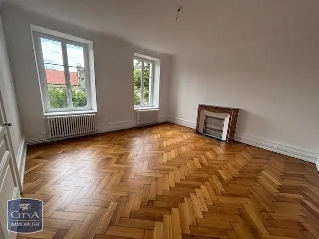 Maison à louer 4 pièces 266.99m²